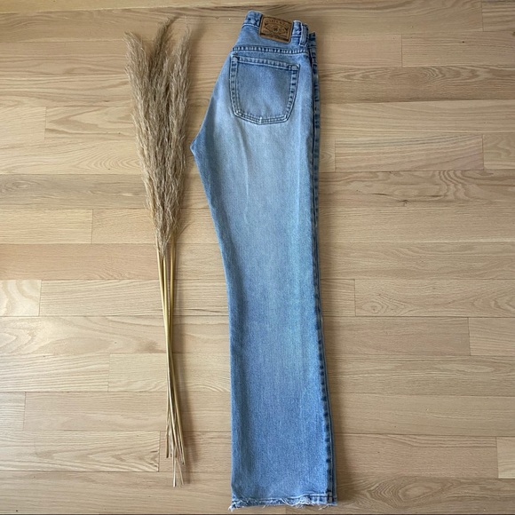 Vintage Made in Canada | Flared High Rise Jeans | size 27 - Picture 6 of 11